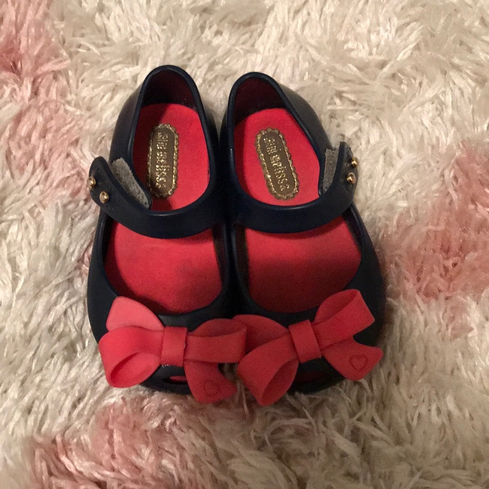 Mini Melissa Bow Shoes - MUST GO